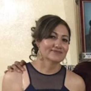 Meet your Posher, Leticia